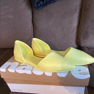 BN in box Native Audrey Shoes - Size 9